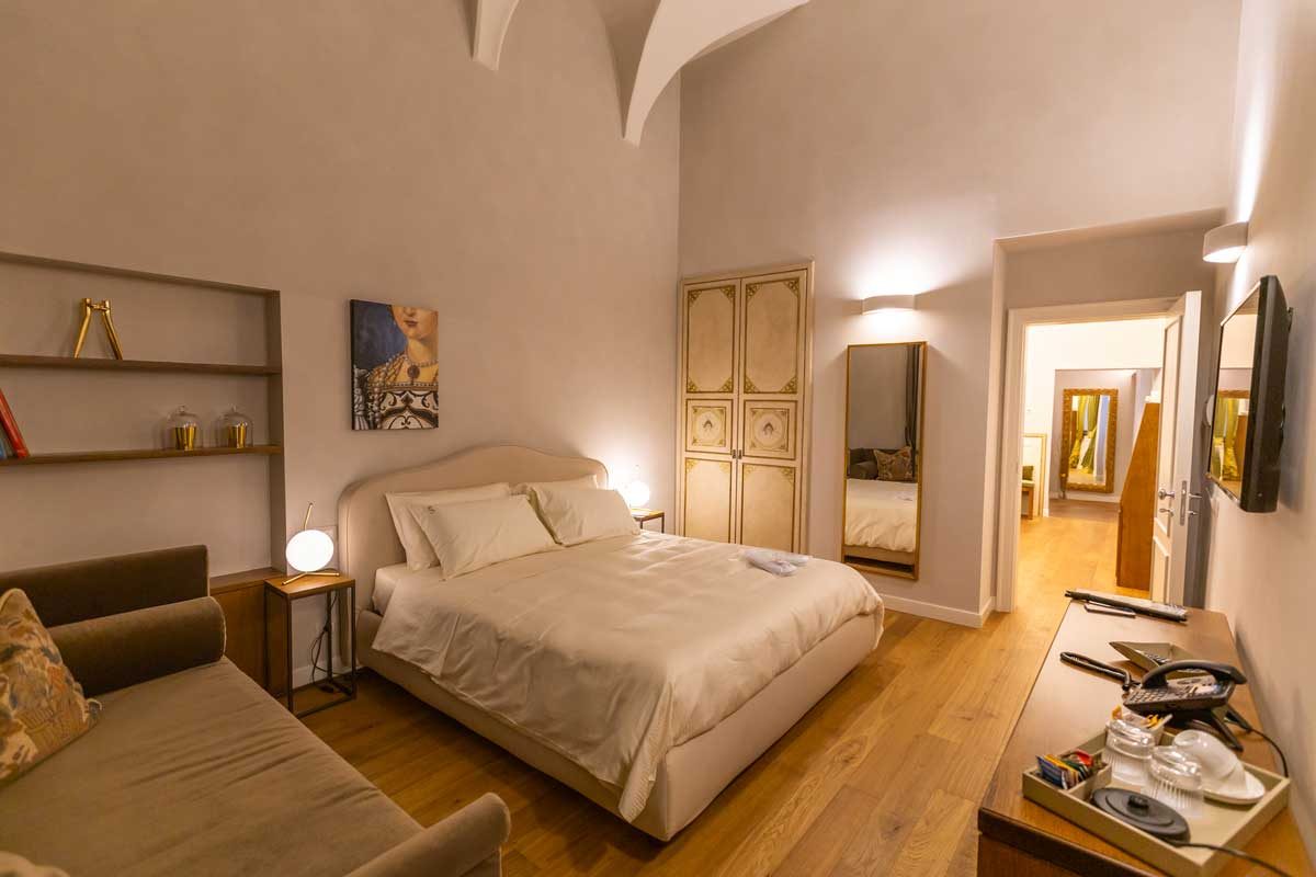 degli Artisti Camera, camere, dove dormire, bed and breakfast, albergo, Federico II, Svevia, hotel, b&b,